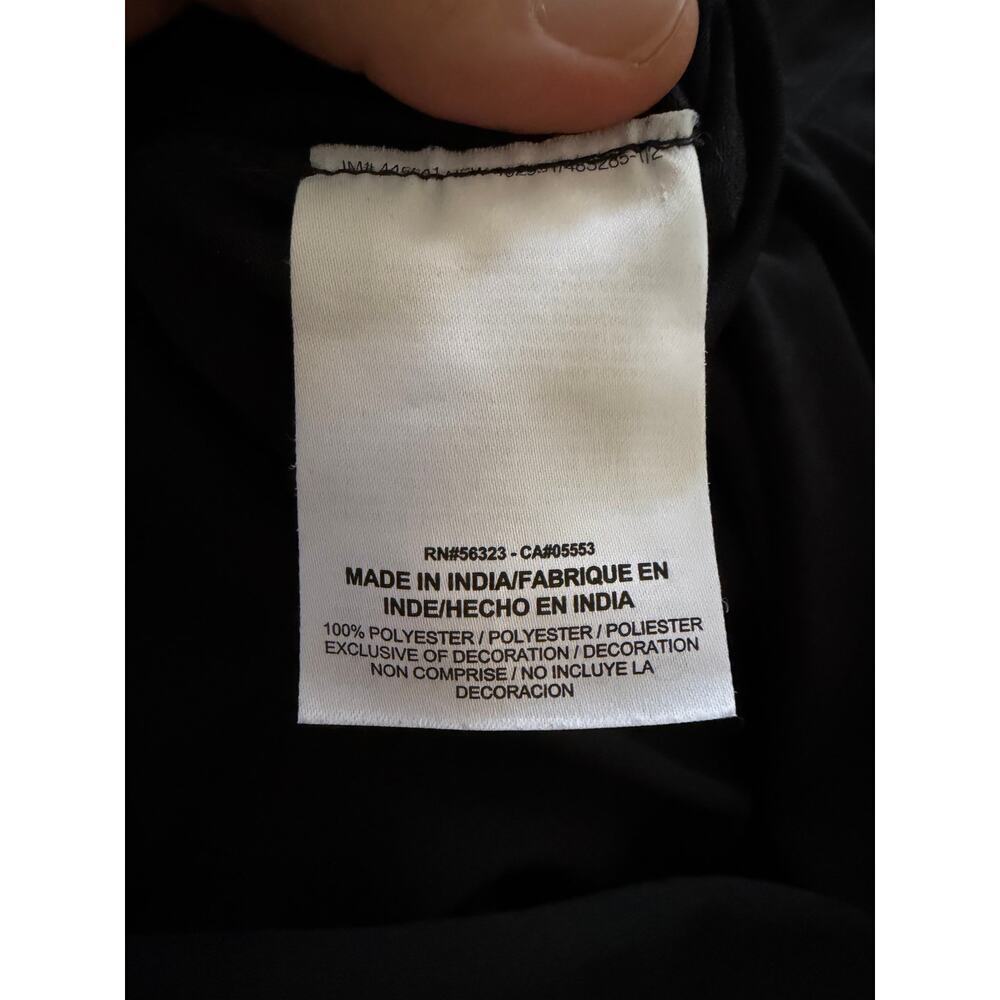 Nike swoosh black tank top sz M activewear lightweight workout gym activewear - Picture 7 of 9
